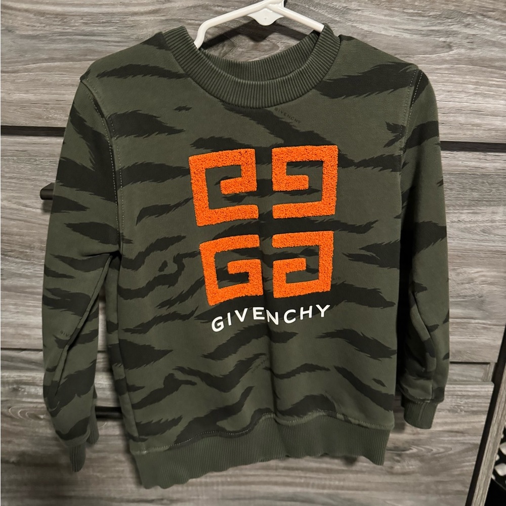 Givenchy sweatshirt